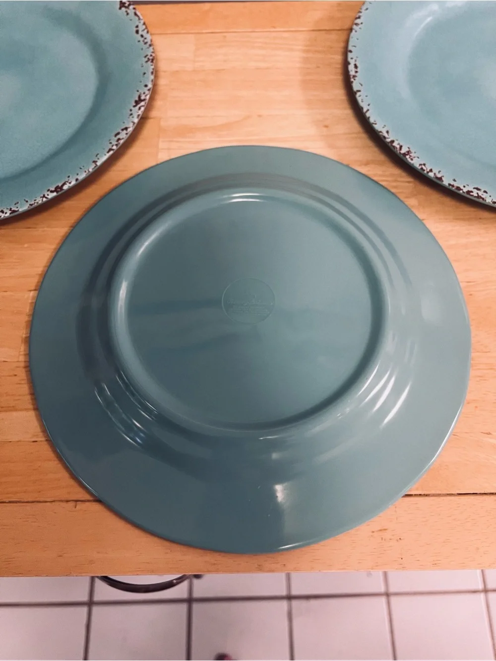Tommy Bahama Turquoise Rustic Crackle Melamine 11” Dinner Plates set of 3